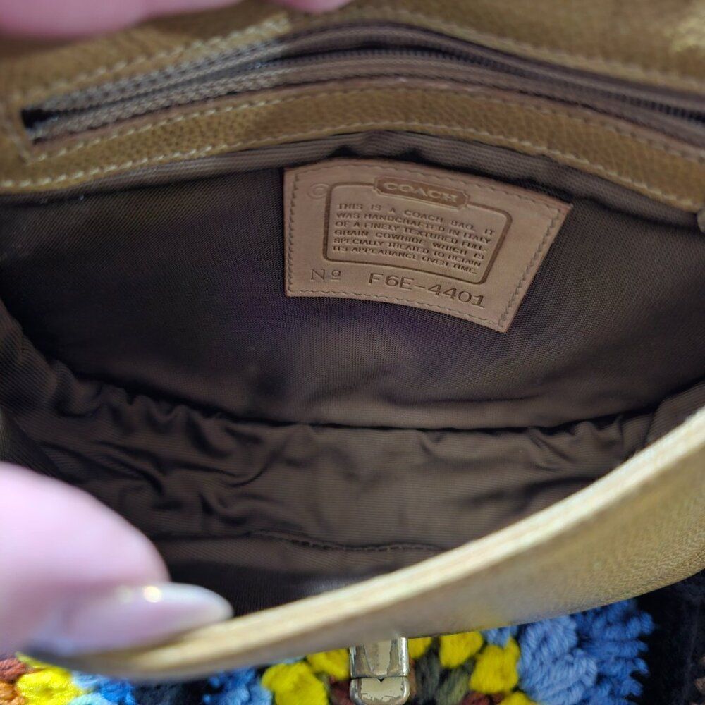 Vintage Coach Madison Carlyle Crossbody Purse Made in Italy - Picture 6 of 7